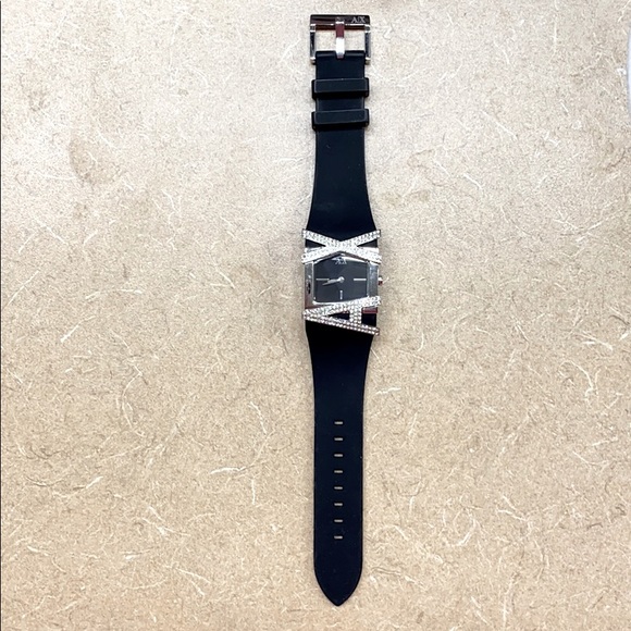 Watch - Picture 1 of 2